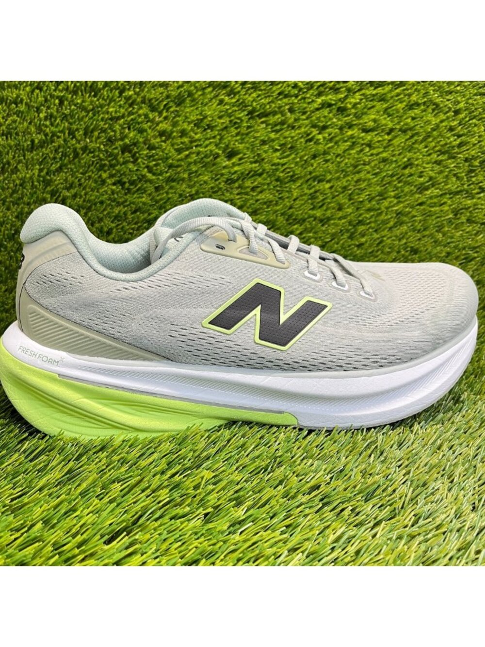 New Balance Fresh Foam X 860v15 Mens Size 12.5 Gray White Running Shoes Sneakers